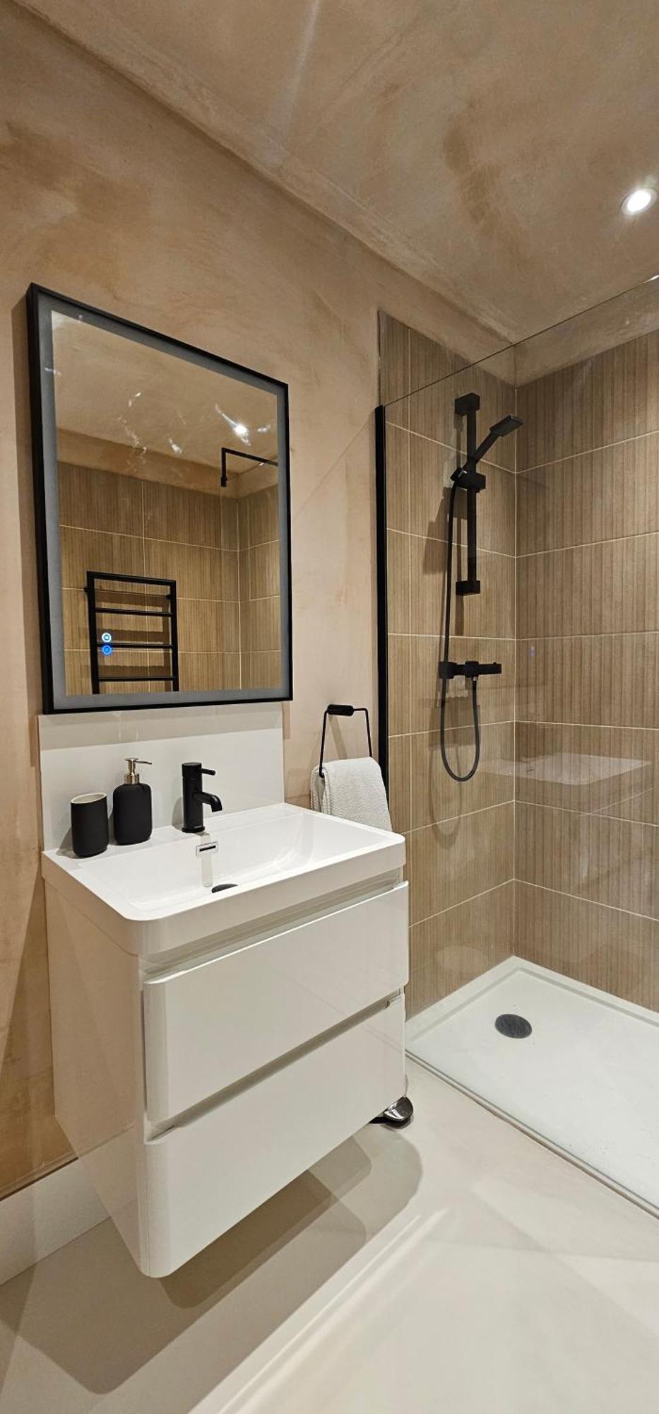 Shorebreak Apartments New Quay エクステリア 写真