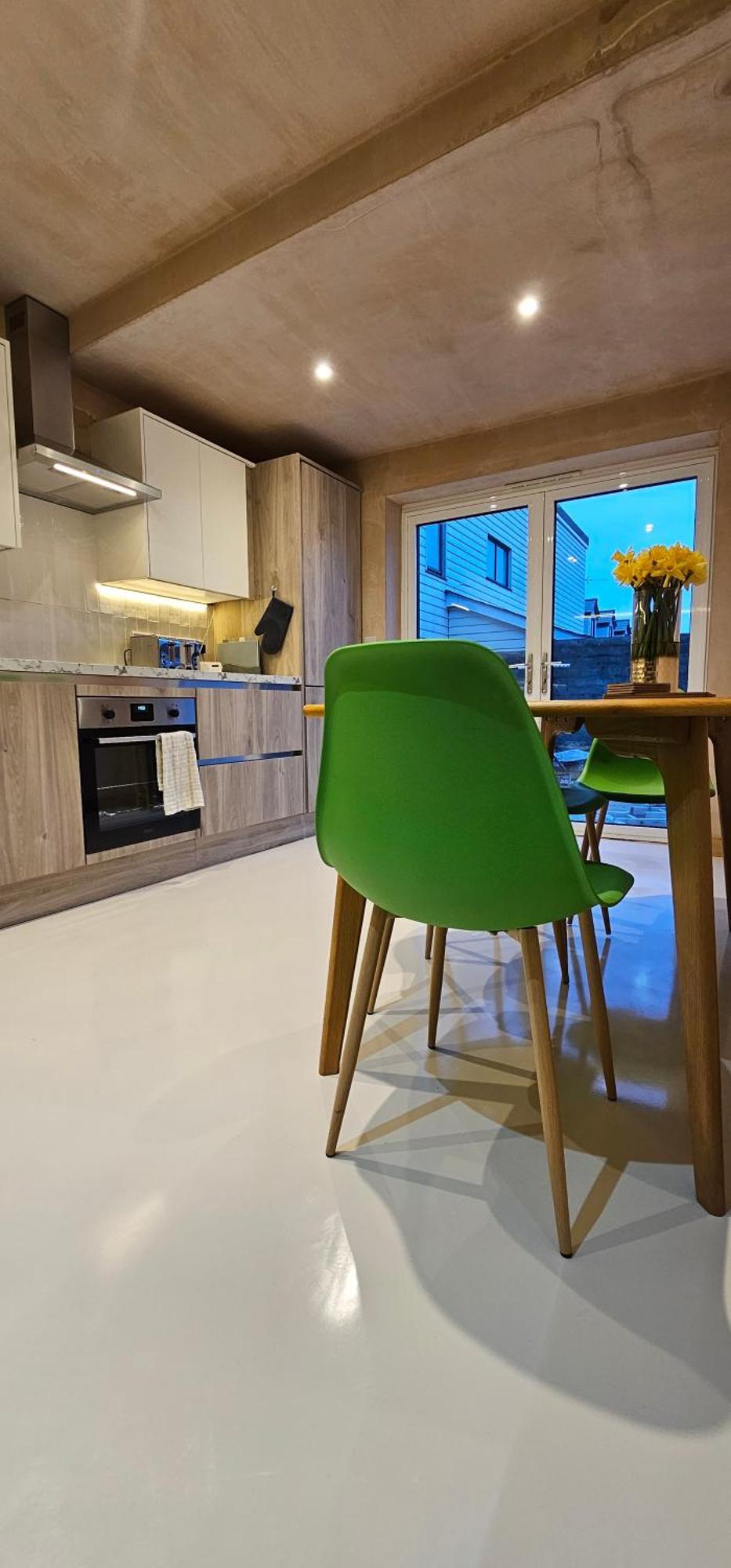 Shorebreak Apartments New Quay エクステリア 写真