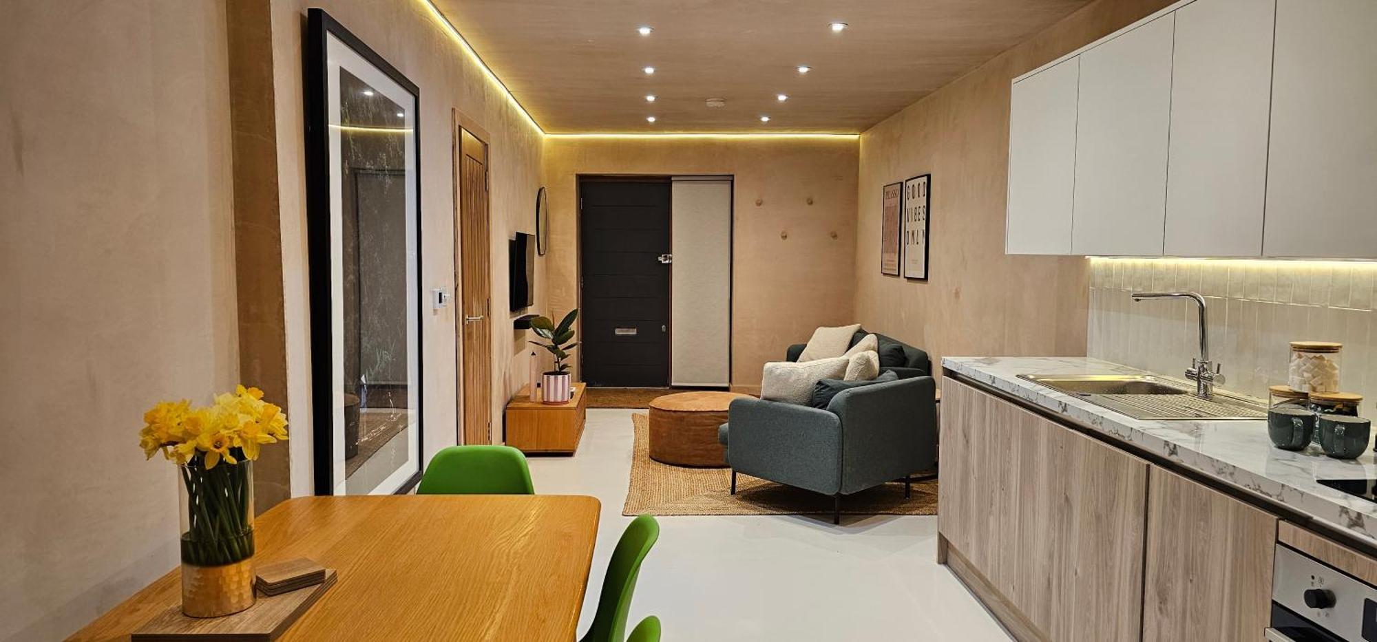 Shorebreak Apartments New Quay エクステリア 写真